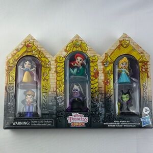 Disney Princess Comics Royal Rivals Set - Snow White, Ariel, Aurora and villains
